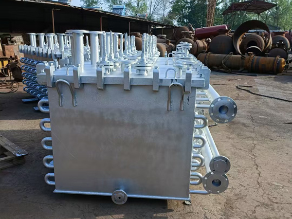 電解氟氣成套設(shè)備電解槽