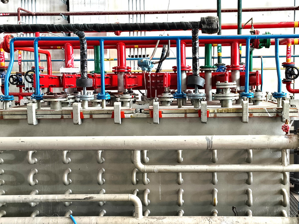 介紹一下電解槽的工作原理